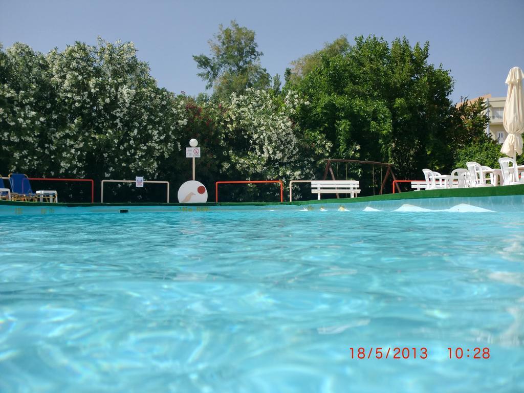 Alkion Hotel Сталос Екстер'єр фото